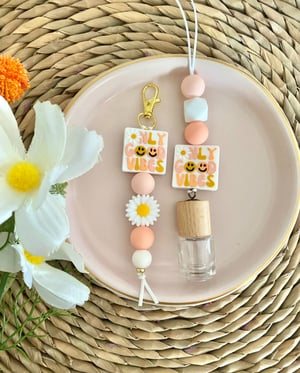 Image of DAISY CAR DIFFUSERS