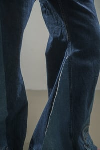 Image 9 of JEANS 151