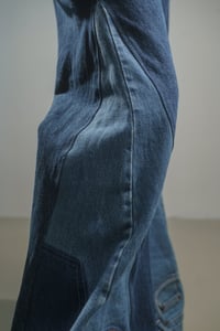 Image 12 of JEANS 151