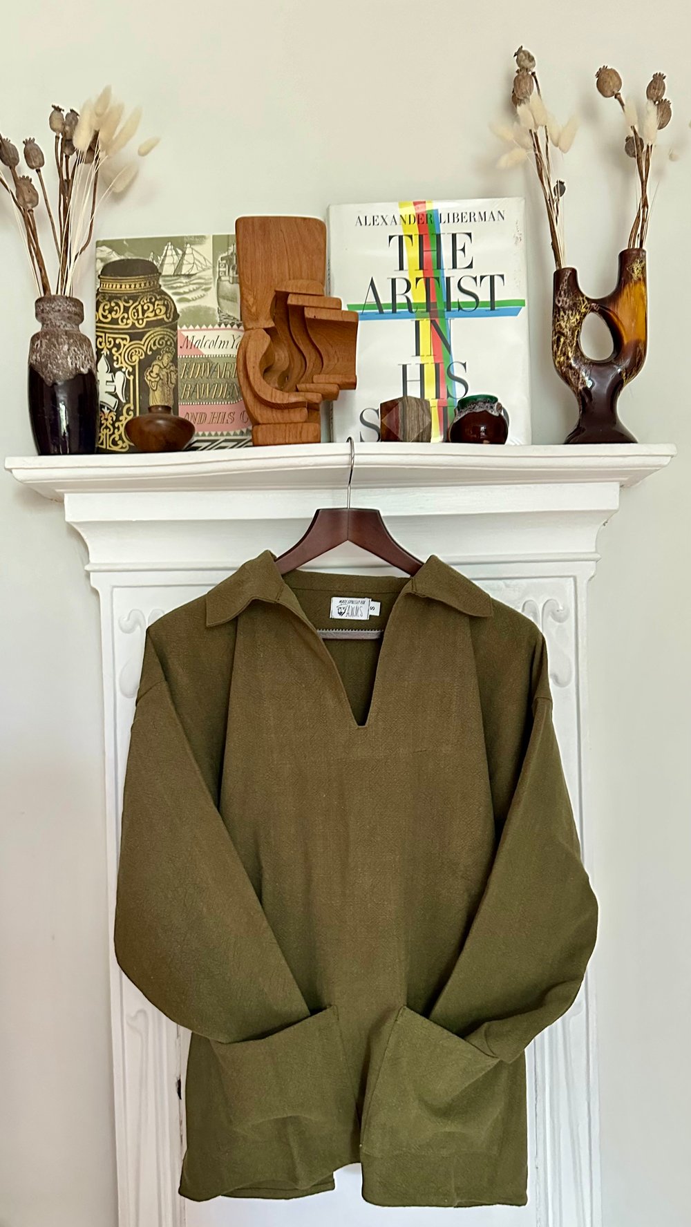 THE ARTIST'S SMOCK (OLIVE LINEN RAYON) 