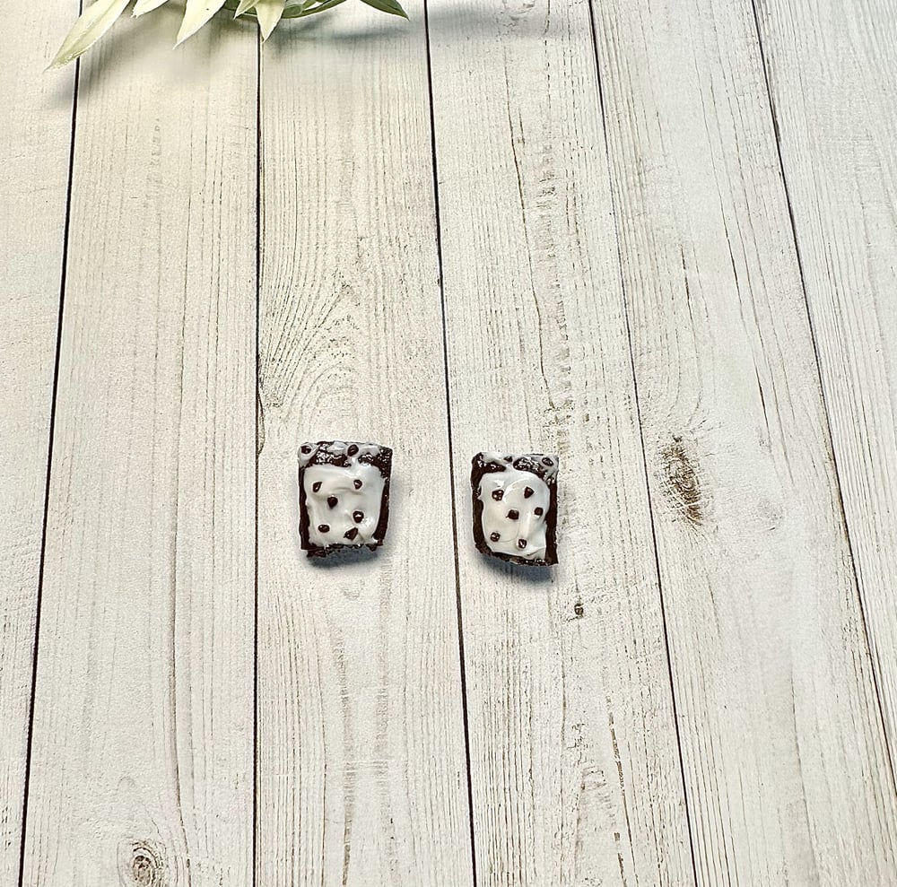 Image of Cookies n Creme Toaster Pastry Studs