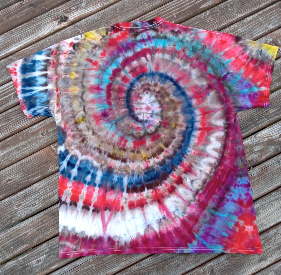 Image of Red Nautilus Spiral (XLarge)