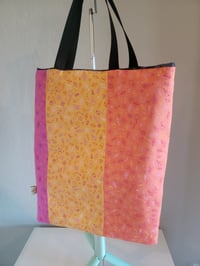 Image 2 of Deco Glow patchwork tote bag