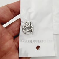 Image 2 of 6pcs/lot Lotus Pendant Charms Accessory Steel Silver Color for DIY Jewelry Necklace Pendant
