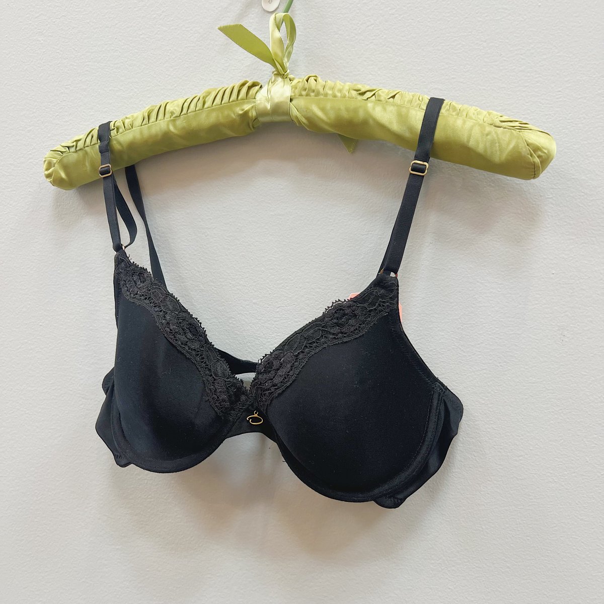 Image of 36B/34C - Oscar de la Renta Y2K Black Bra 