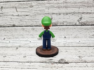 Luigi Amiibo Standing