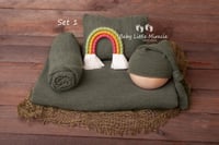 Image 2 of Khaki set with rainbow