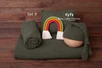 Image 4 of Khaki set with rainbow