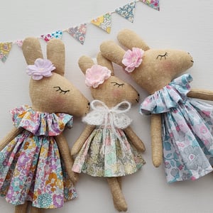 Image of Kangaroo Doll PDF Pattern and Tutorial 