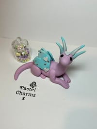 Image 2 of Dolly mixture dragon  012