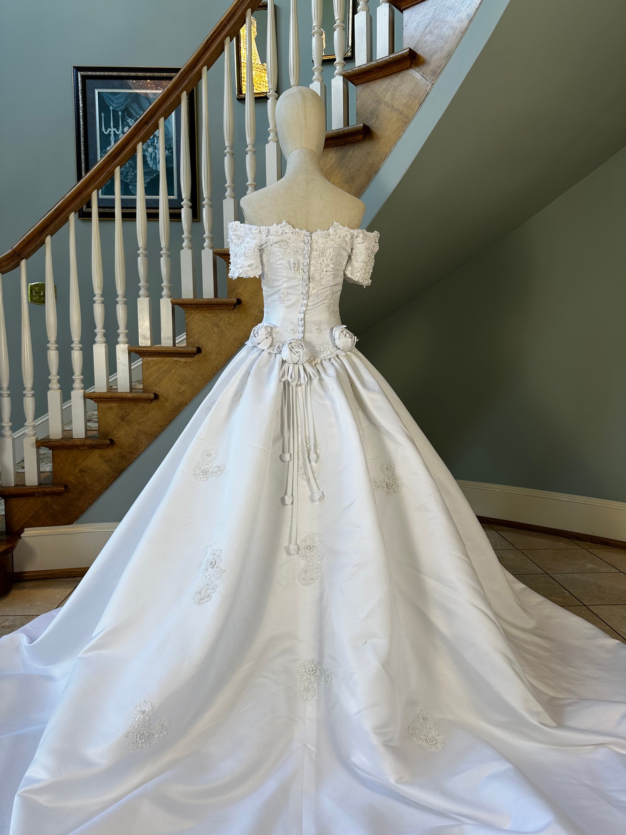 90s Flower Gown | Estelle Amore 90s Flower Gown | Estelle Amore