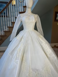 Image 2 of 1950s Wedding Ballgown