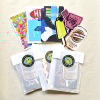 A NICE PACK! <br>(dinge/stuff)