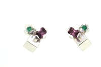 Image 1 of Contemporary 4-claw emerald and rhodolite garnet studs in sterling silver with cube