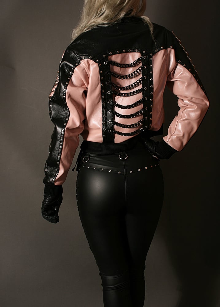 Image of GEAR UP PEARLESCENT PINK AND BLACK BOMBER
