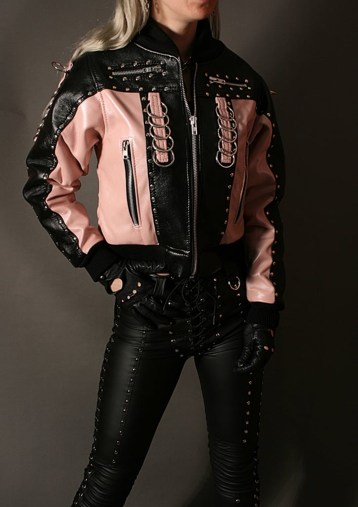 Image of GEAR UP PEARLESCENT PINK AND BLACK BOMBER