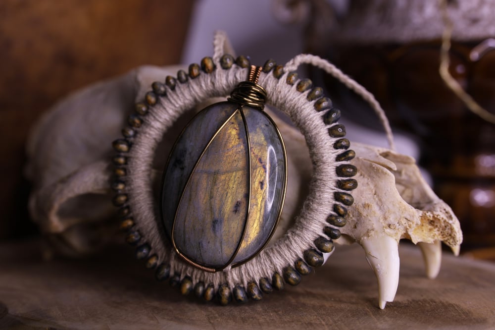 Image of Natural hemp cord labradorite necklace