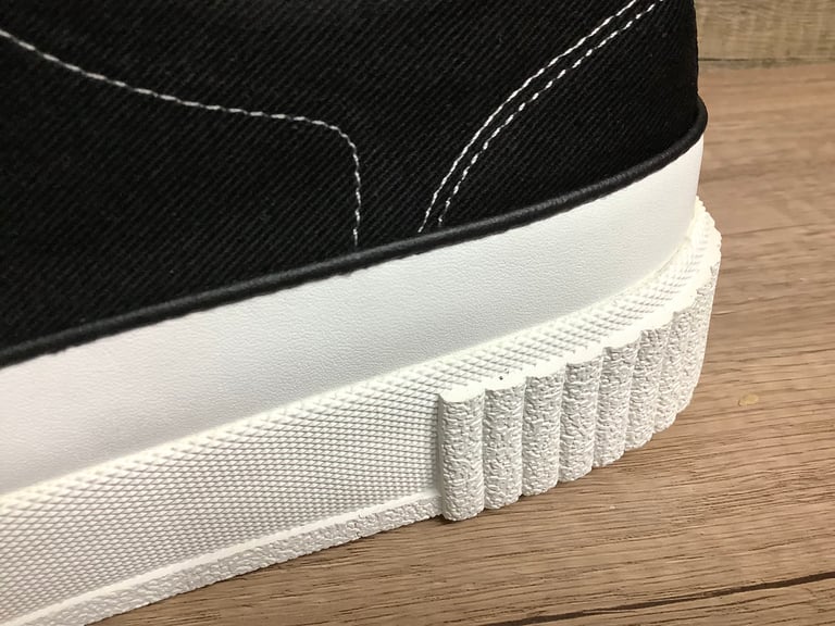 Six feet canvas black lo top white trunk sole sneaker made in Korea Image 3