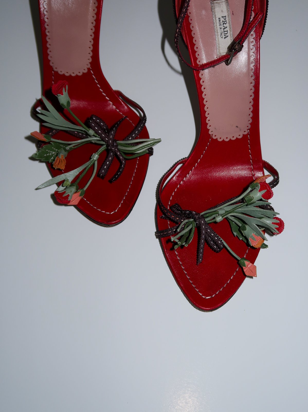 靴 Vintage Prada Bouquet Sandals 36 Prada Vintage Red Brown Floral Bouquet Bow Detail Ankle
