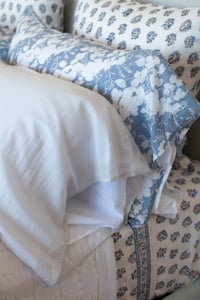 Image 1 of Solid Cloud Pillowcase