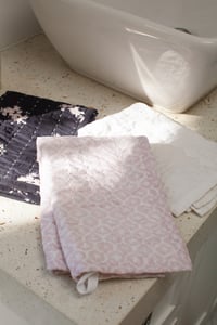 Image 2 of Nami Towel