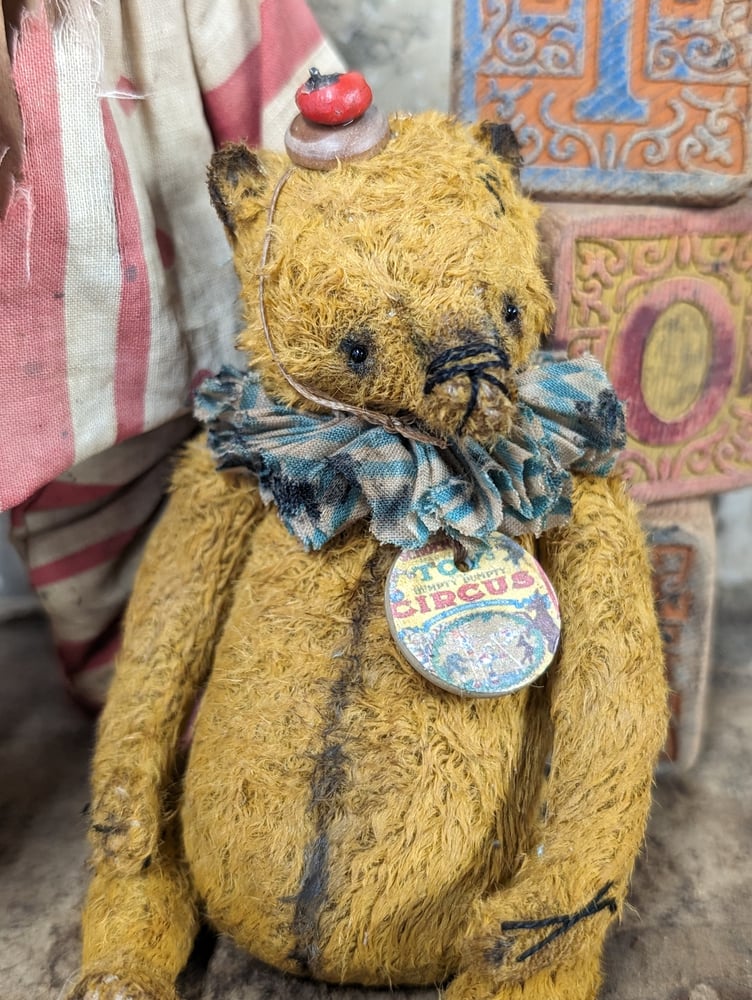 Image of 5" - Old Frumpy Toy Carnival Teddy Bear  by Whendi's Bears