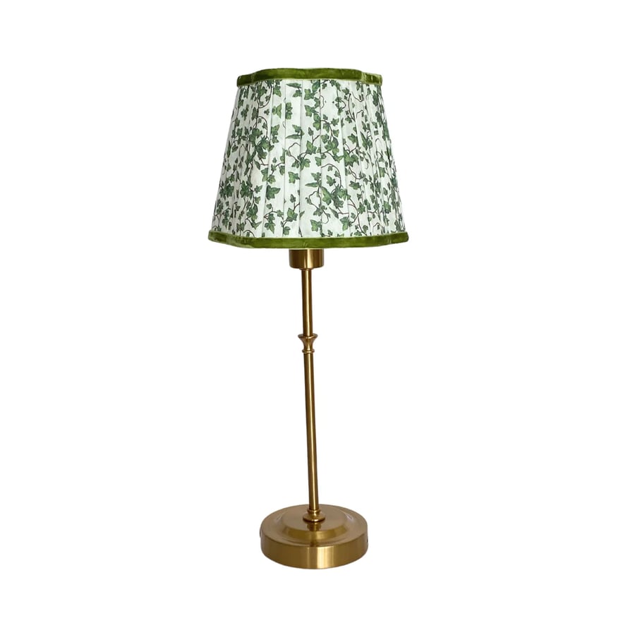 Image of Ivy Scallop Shade USB Table Lamp
