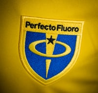 Image 4 of Perfecto Fluoro