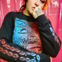 Image 2 of DV long sleeve 2 color way
