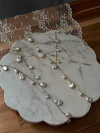 Image 5 of Y-Shaped Pearl Necklace