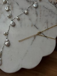 Image 7 of Y-Shaped Pearl Necklace
