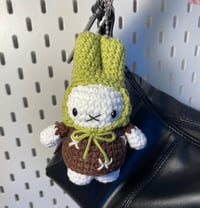 miffy flower sweater keychain 