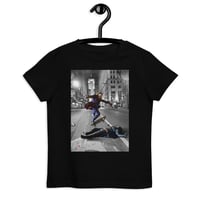 Image 2 of Joker Skateboarding KiSS Organic cotton kids t-shirt - Batman Inspired Heath Ledger Christian Bale