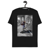 Image 1 of Joker/Batman Skateboard Unisex organic cotton t-shirt - Heath Ledger, Christian Bale - Skater Cool