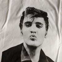 Image 2 of Elvis Pout  KiSS T-Shirt -Presley - The King - Rock N Roll - Jailhouse Rock