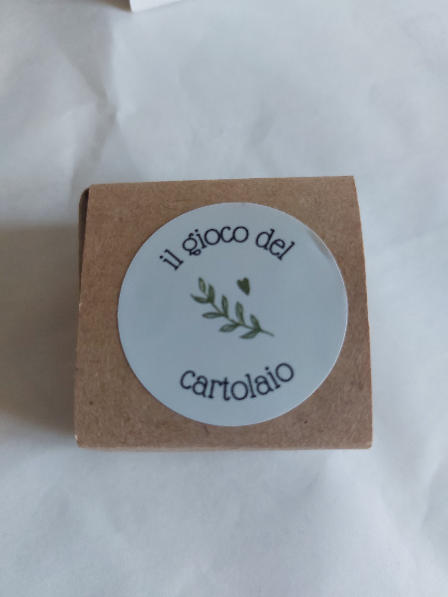 Image of Un piccolo amico papero in ceramica e la sua carta di identità