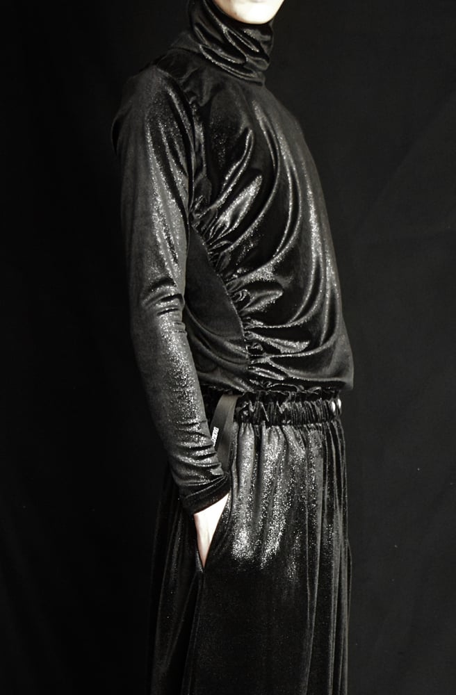 Image of 2024 - DRAPED VELVET ROLL NECK