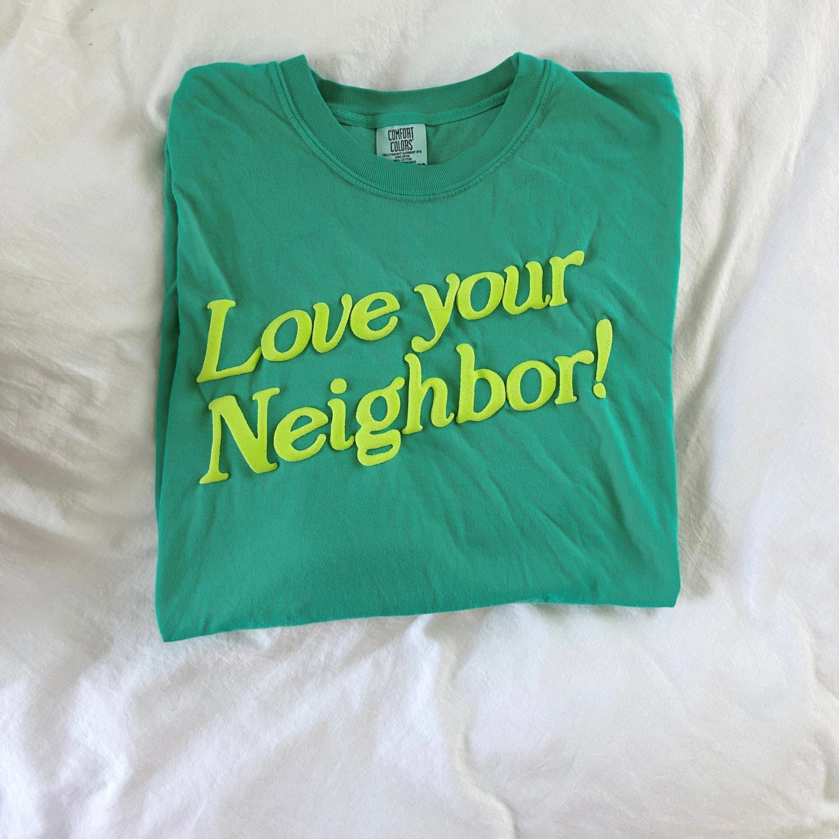 Image of green on green tee