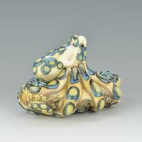 Image 11 of XXXL. Poisonous Blue Ringed Octopus - Flamework Glass Octopus Sculpture