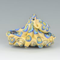 Image 7 of XXXL. Venomous Blue Ringed Octopus - Flameworked Glass Sculpture