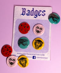 Image 1 of Button badges