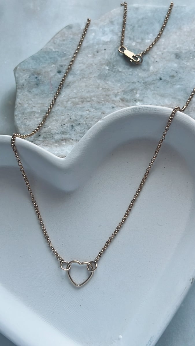 2-piece Green Heart Celtic Necklace. Sterling Silver