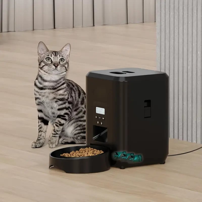 Smart Pet Feeder | 67.63oz, Memory Function, USB/Battery, Programmable Meals