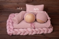 Image 3 of Newborn photo set pink