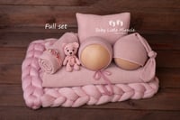 Image 1 of Newborn photo set pink