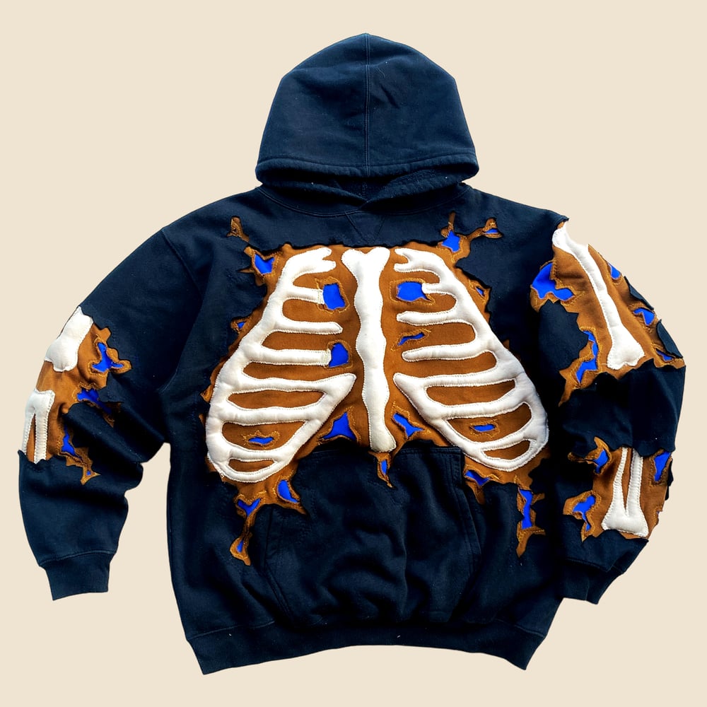 REWORKED CRACK 3D PUFF SKELETON HOODIE SIZE LARGE