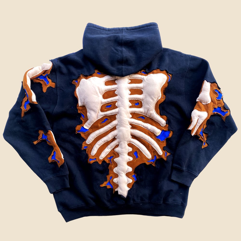 REWORKED CRACK 3D PUFF SKELETON HOODIE SIZE LARGE