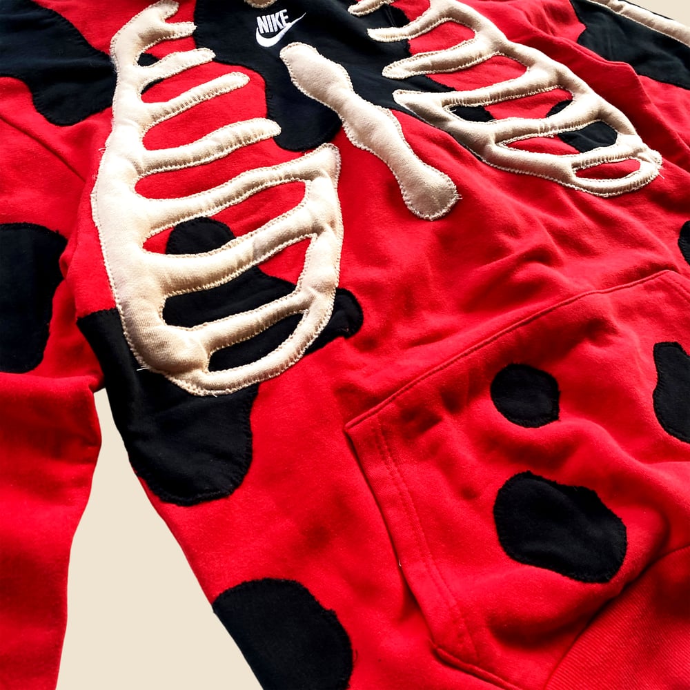 REWORKED NIKE FLOW 3D PUFF SKELETON RED HOODIE SIZE L 