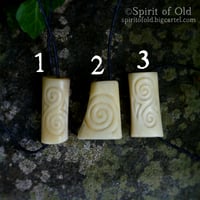 Image 2 of Deer Bone Spiral Bead (PE1796#2)