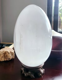Image 6 of Large Selenite Egg